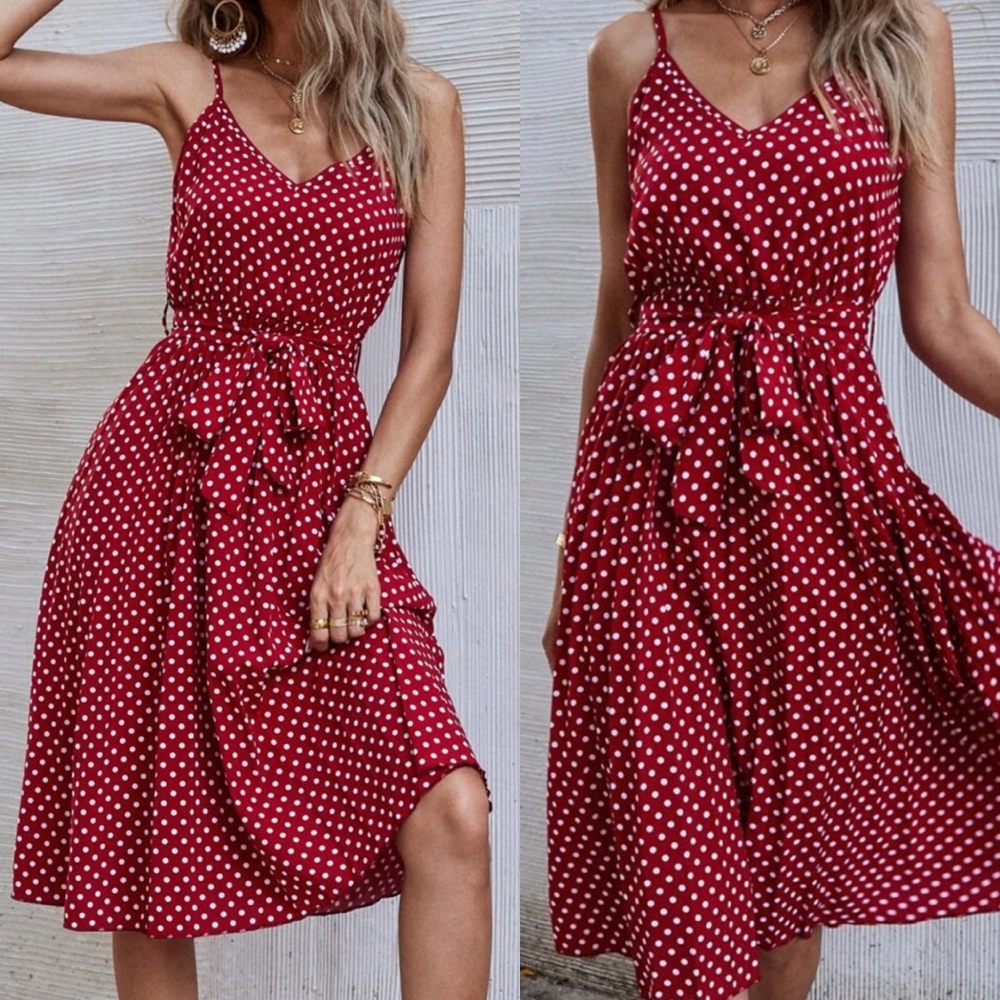 Floral print belted dress